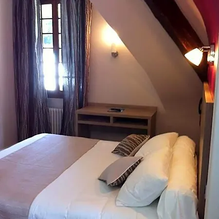 Hotel La Chrissandiere 3*